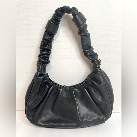 Urban Expressions- Ruched Black Handbag - Picture 1 of 8